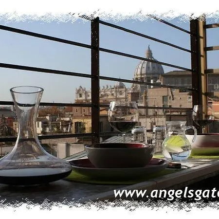 Angels Gate San Pietro *